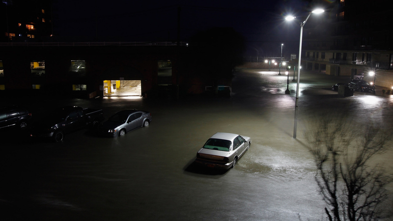 Illustration for article titled Photo: Damage at Long Beach